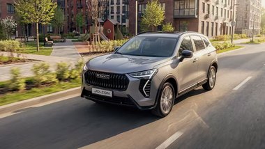 Haval Jolion вид сзади