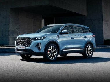 CHERY Tiggo 7 Pro Max с семьёй